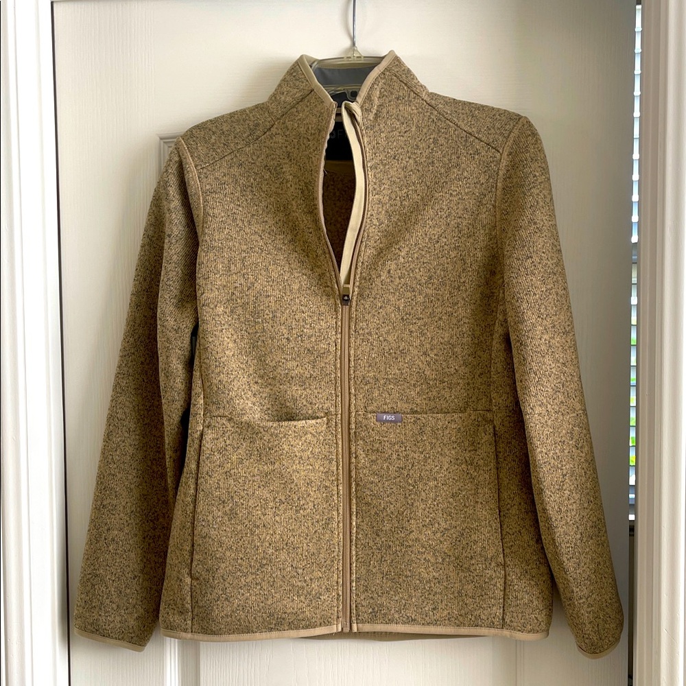 Figs Utility Jacket in Heathered Tan